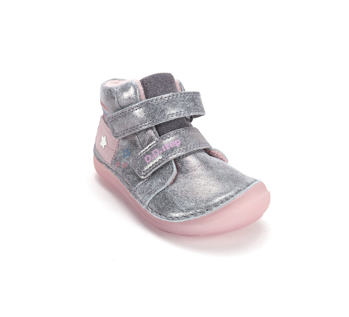 Lány barefoot zárt cipő